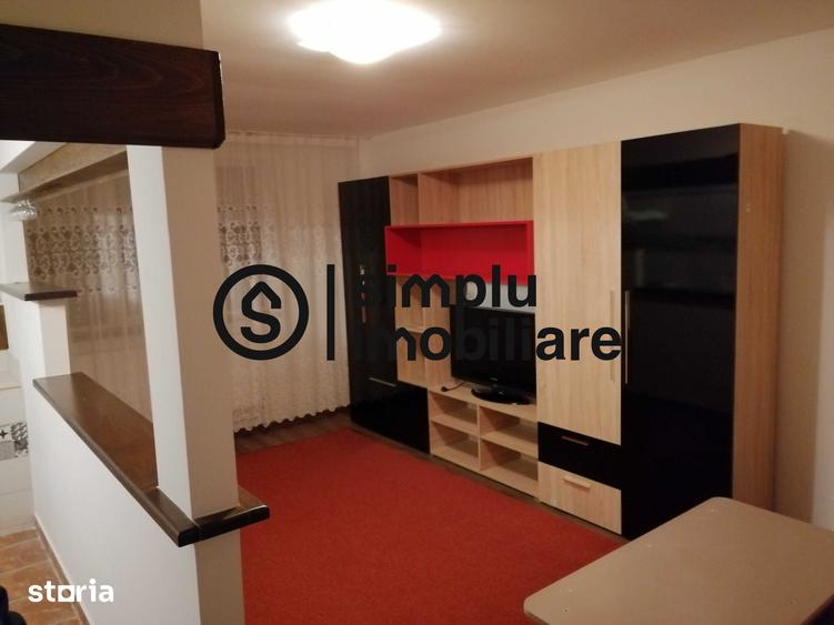 Apartament cu 2 camere decomandat în Craiovița Nouă