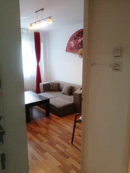 Garsonieră decomandată în Drumul Taberei