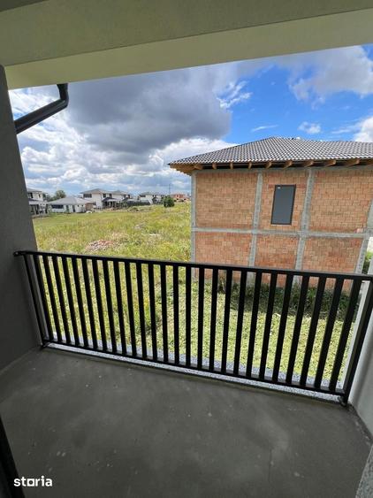 Casă cu 4 camere cu Teren 450 Mp în Central