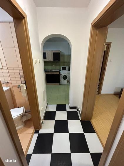 Apartament cu 2 camere decomandat în Drumul Taberei