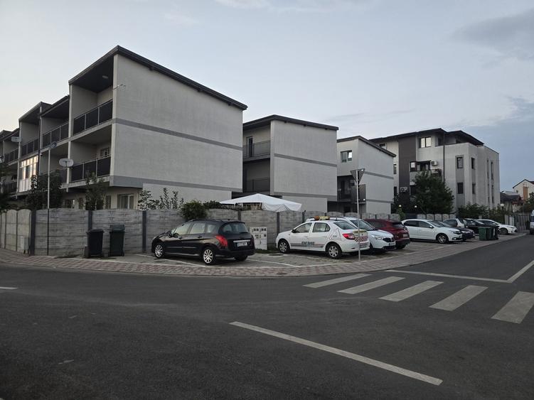 Casă cu 4 camere cu Teren 130 Mp în Central