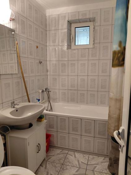 Apartament cu 2 camere semidecomandat în Micro 16
