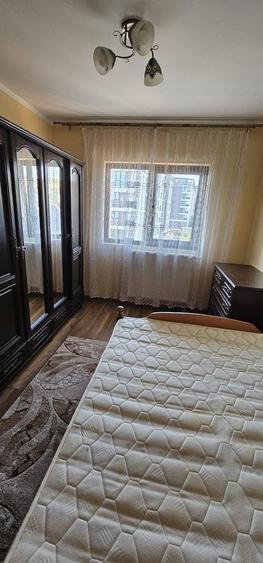 Inchiriez apartament de 50m2 zona burdujeni. - 1