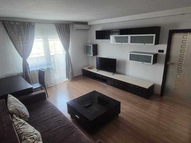 Apartament cu 2 camere decomandat în Brâncoveanu