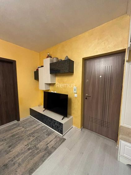 apartament de vanzare Floresti