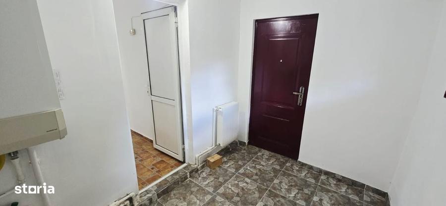 Casă cu 4 camere în Lunca Cetățuii