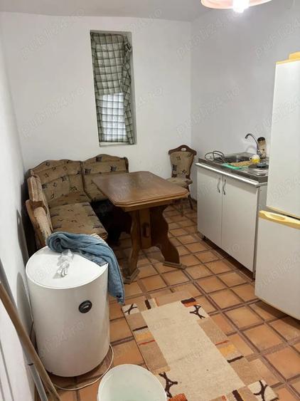 Apartament cu 2 camere semidecomandat în Ostrovu Corbului