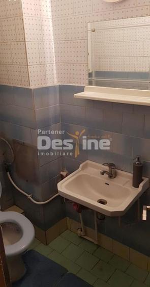 Apartament cu 3 camere decomandat, mobilat în Rahova