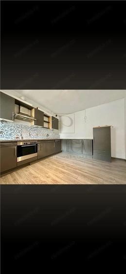 Casă cu 7 camere cu Teren 470 Mp în Șagului