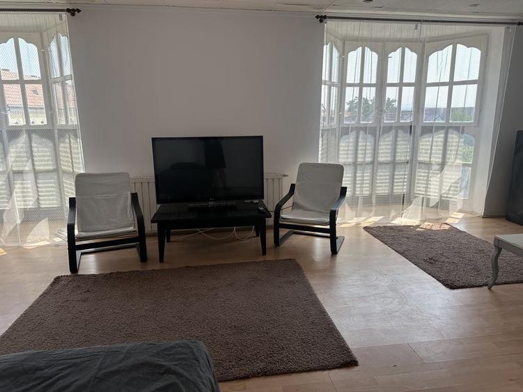 Casă cu 4 camere cu Teren 150 Mp în Central