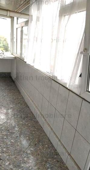 Apartament cu 2 camere decomandat în Obor