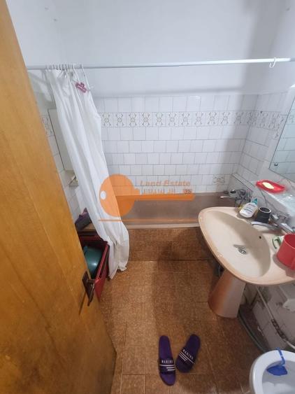 Apartament cu 3 camere in zona Crangasi - 15