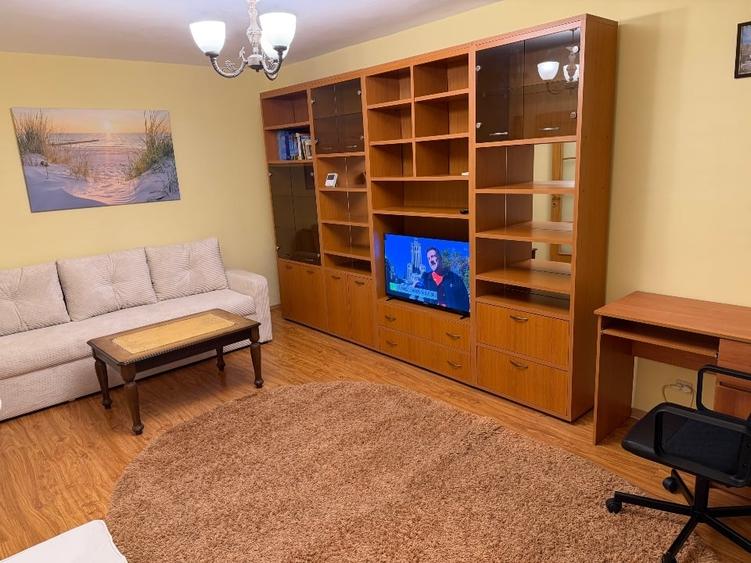 Apartament cu 2 camere decomandat în Dristor