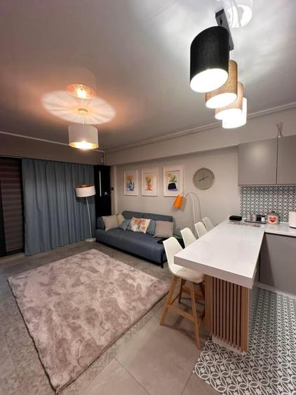 Apartament cu 2 camere decomandat, mobilat în Mamaia-Sat