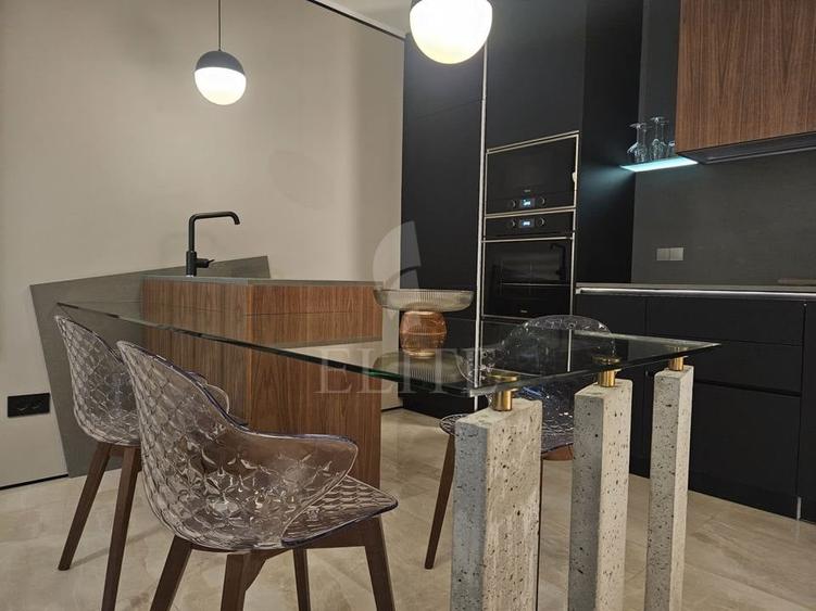 Apartament cu 2 camere semidecomandat în Mărăști