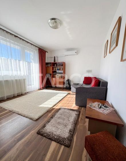 Apartament cu 3 camere de vanzare in Manastur zona Baza Sportiva - 2