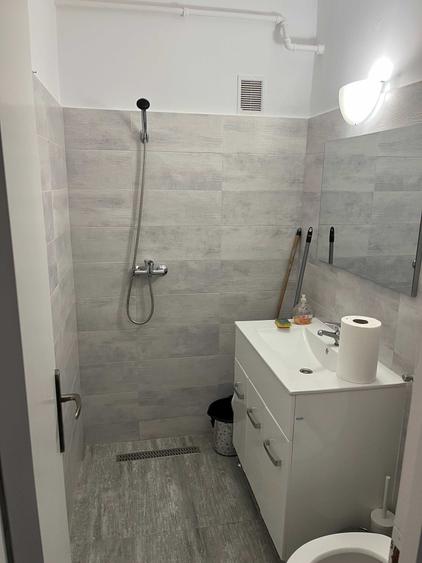 Spațiu comercial, de 32 mp, în Central