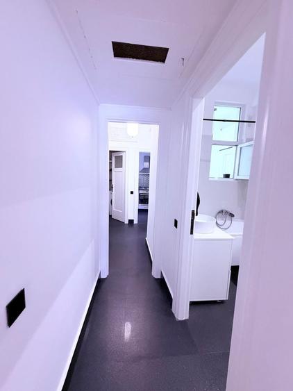 Apartament cu 3 camere, mobilat în P-ța Romană