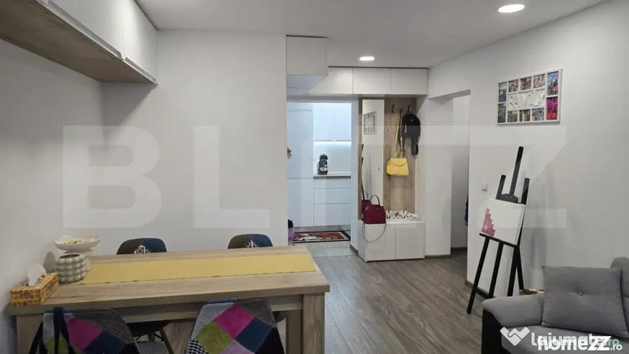 Apartament cu 2 camere decomandat în Micro 14