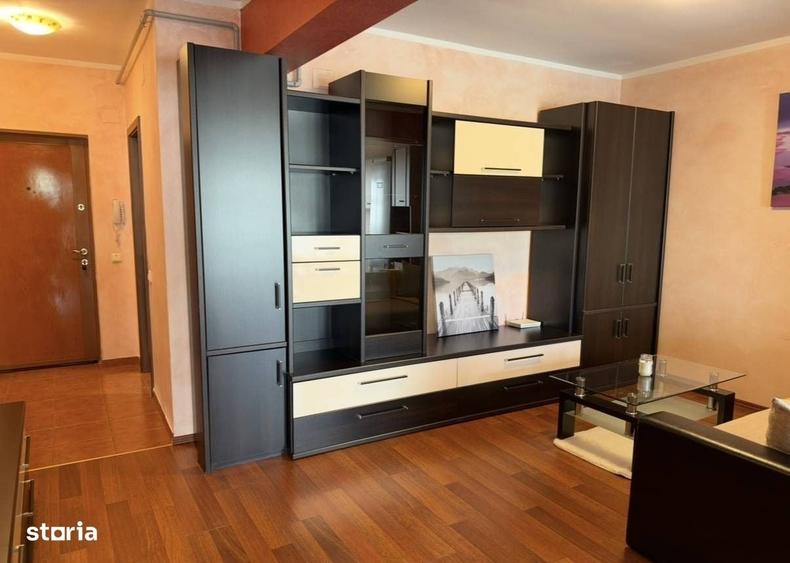 Apartament cu 2 camere semidecomandat în Ciupercenii Noi