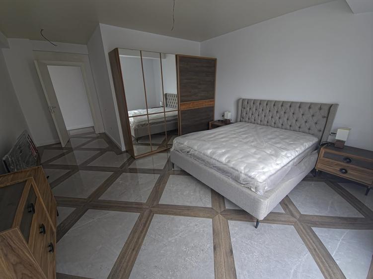 Apartament cu 2 camere decomandat în Tomis Plus