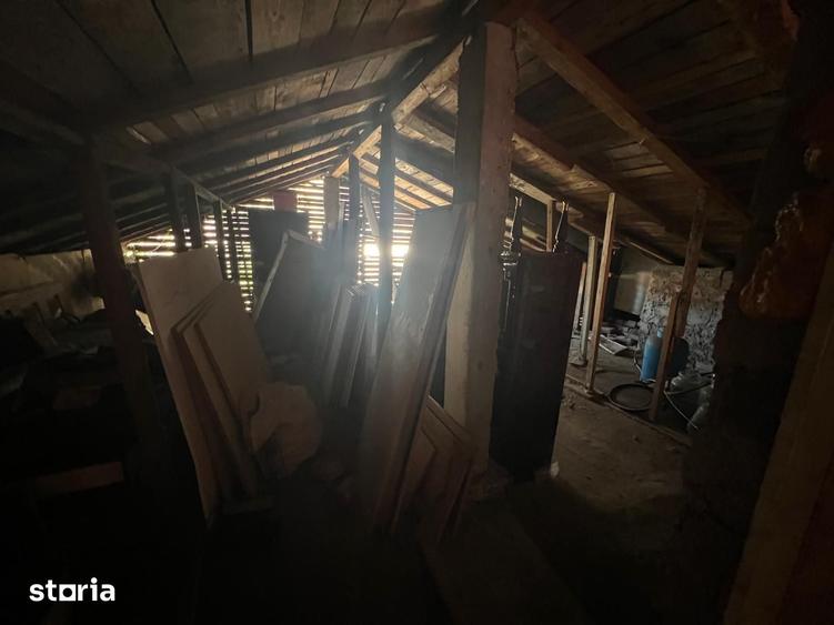 Casă cu 3 camere cu Teren 261 Mp în Giurgiului
