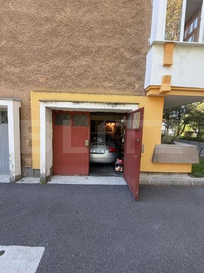 Apartament cu 3 camere decomandat, mobilat în Hunedoara