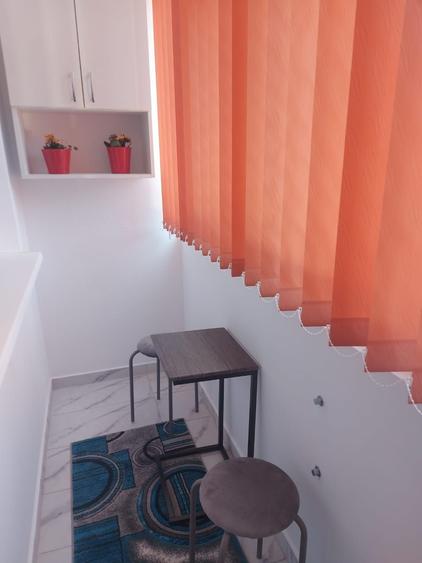 Apartament cu 2 camere decomandat în Mărăței