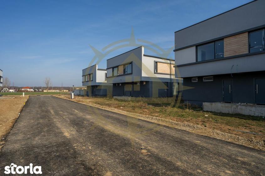 Casă cu 4 camere cu Teren 270 Mp în Balotești