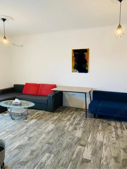 Apartament cu 2 camere decomandat în Giarmata