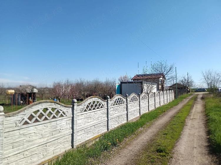 Teren de 1000 mp, în Holboca