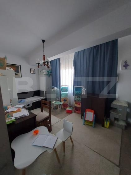 Apartament cu 2 camere decomandat, mobilat în Rediu