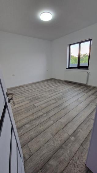 Casă cu 3 camere în Valu lui Traian