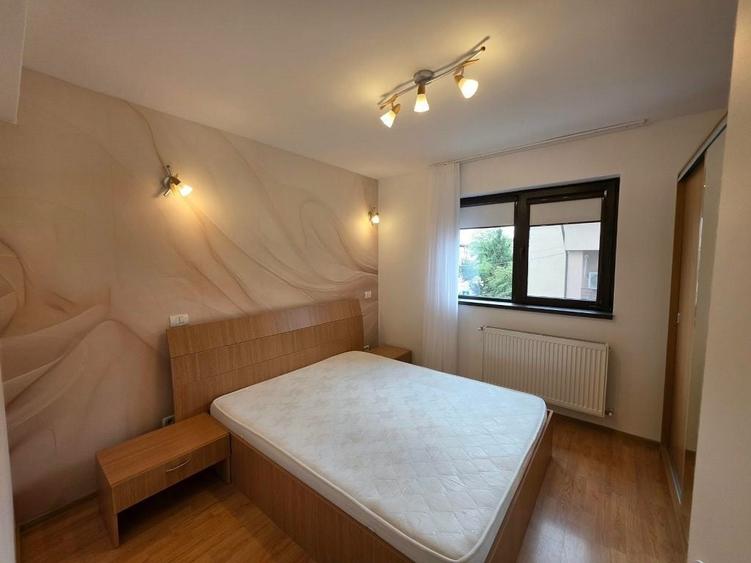 Apartament cu 2 camere în Păcii