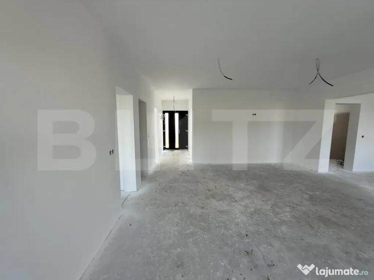 Casă cu 4 camere cu Teren 503 Mp în Odoreu