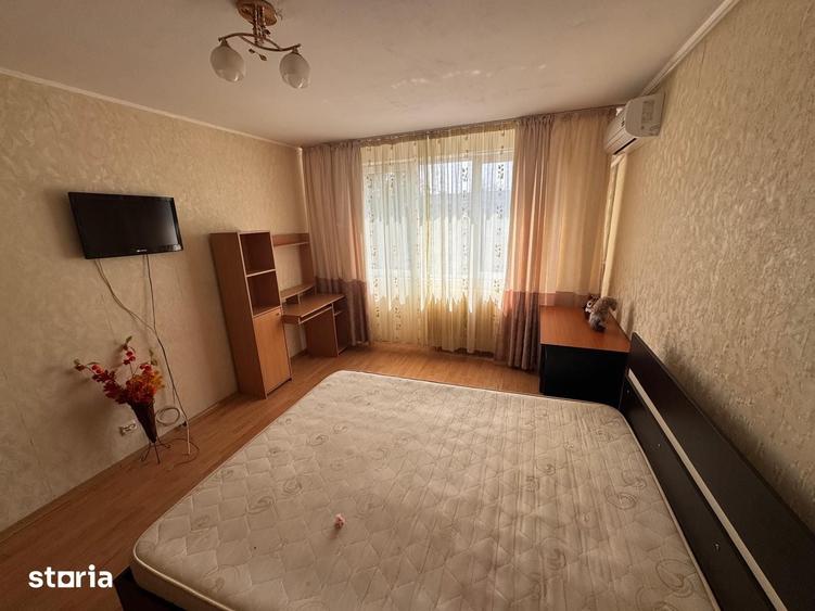 Garsonieră decomandată în Drumul Taberei