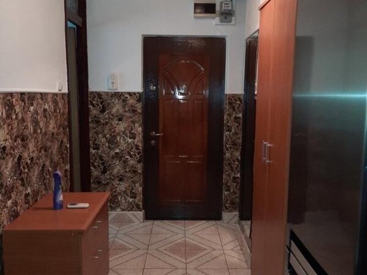 Garsonieră decomandată în Liviu Rebreanu