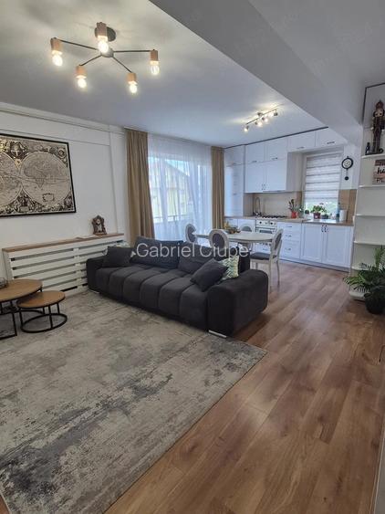 Apartament spatios, 77 mp, etajul 1, la cheie, zona Terra