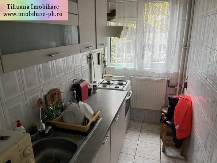Apartament cu 3 camere nedecomandat în Vest