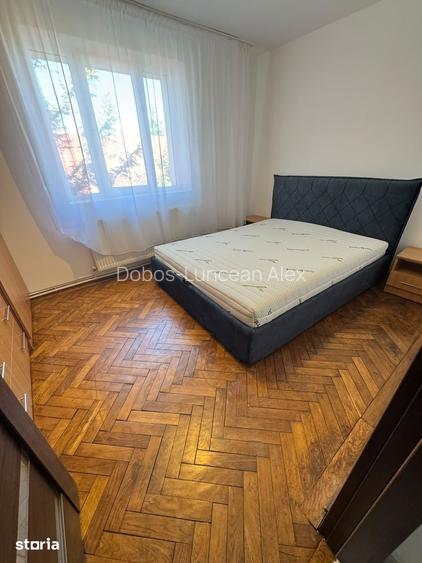 Apartament cu 3 camere de inchiriat Centrul Bistri?ei