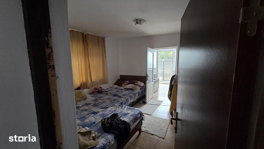 Casa cu 5 camere, 5 bai,teren 547/17,pret 75000 euro - 6