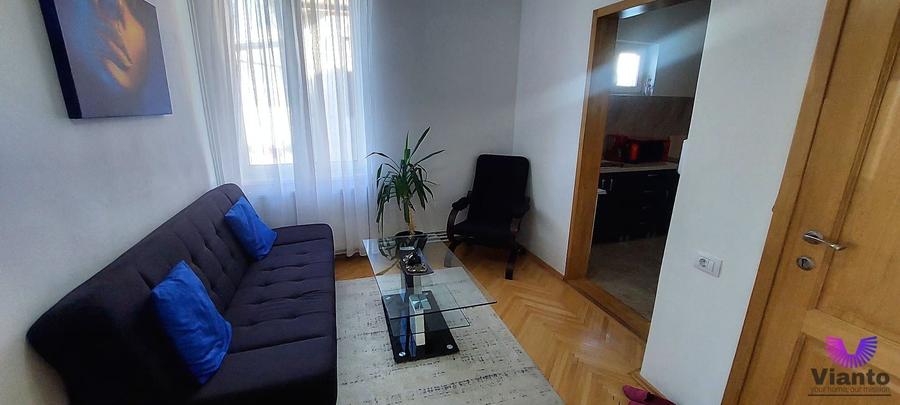 Casă cu 4 camere cu Canalizare în Sub Arini