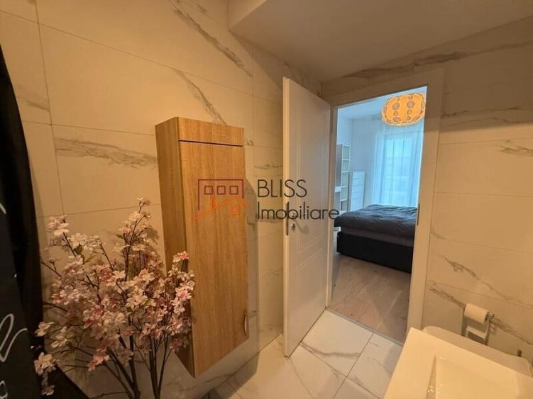 Apartament cu 3 camere decomandat în Pipera