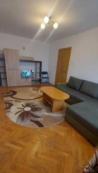 Apartament cu 2 camere semidecomandat în Baba Novac