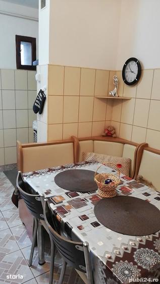Apartament cu 2 camere decomandat în Bartolomeu