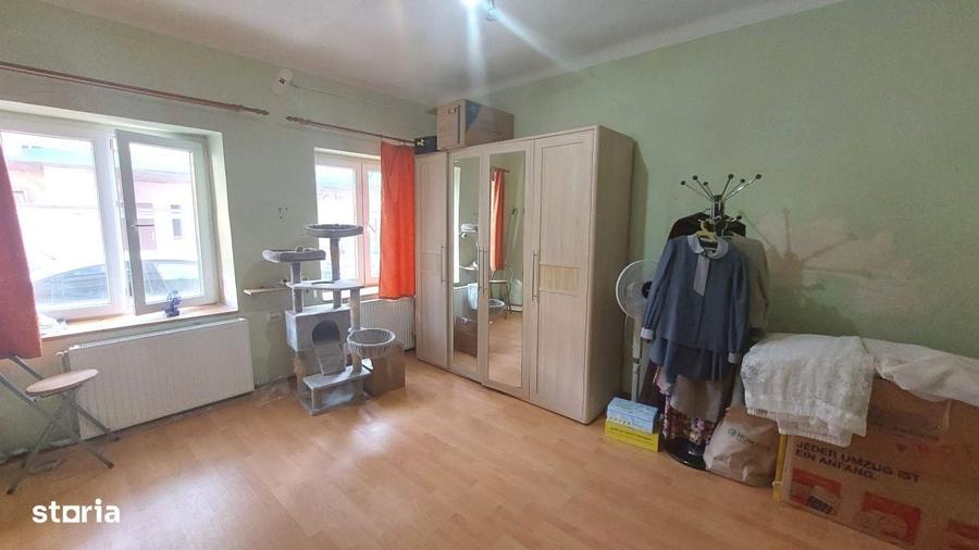 Garsonieră decomandată, mobilată în Central