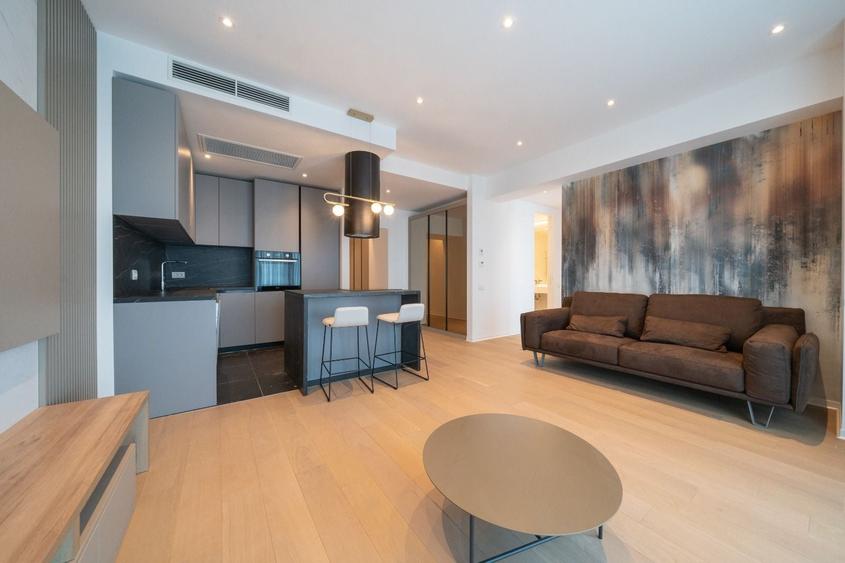 Apartament cu 3 camere, mobilat în Floreasca