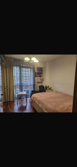 Apartament cu 4 camere decomandat în Ștefan cel Mare