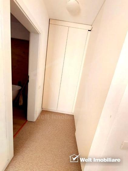 Apartament cu 3 camere semidecomandat, mobilat în Borhanci