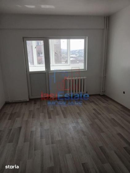 Apartament cu 2 camere decomandat în Mircea cel Bătrân